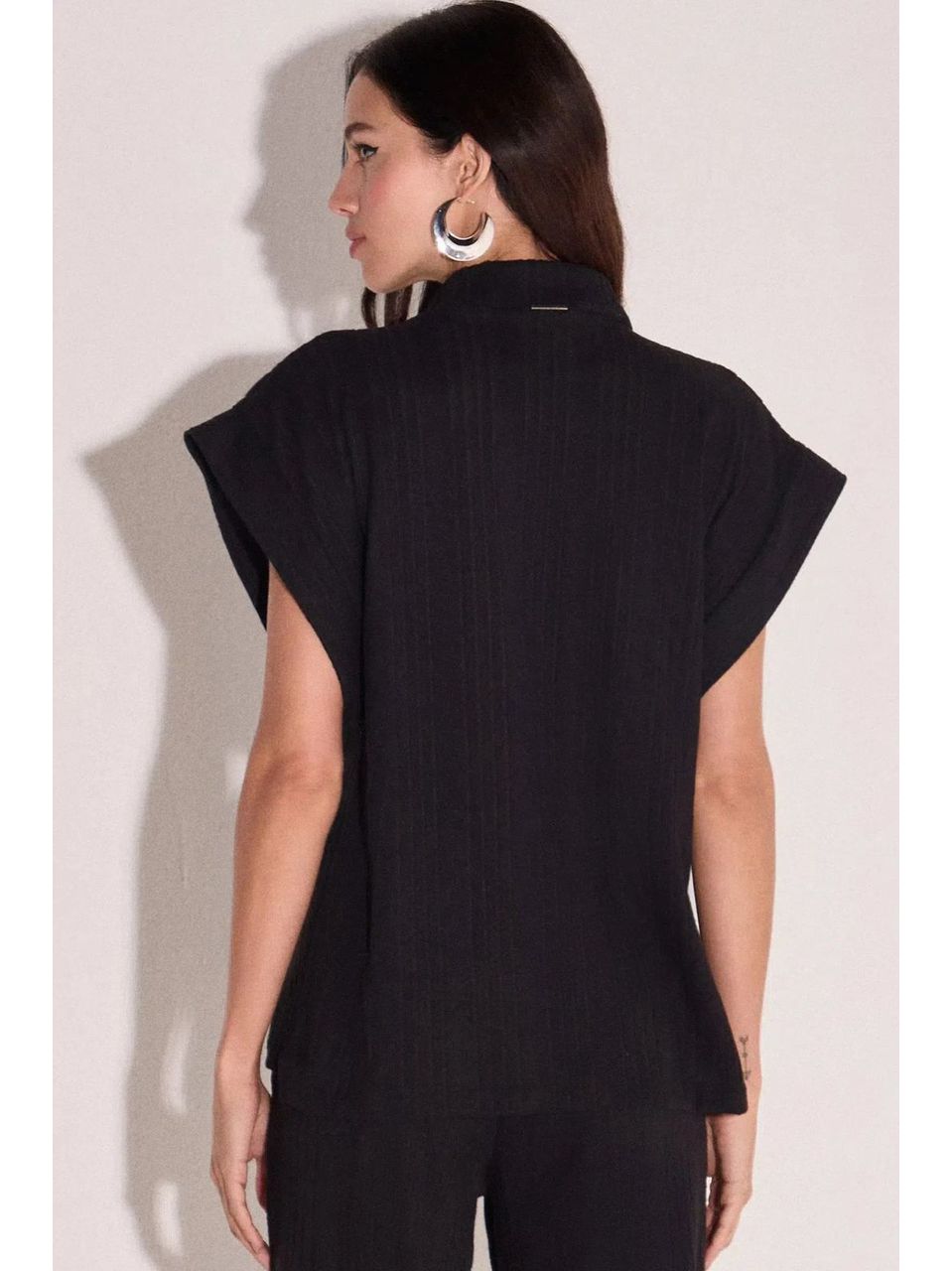 Blusa Em Malha Tricô Preto