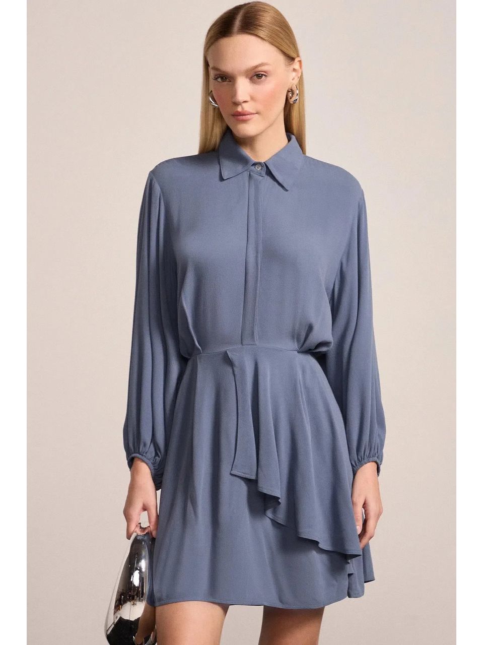 Vestido Chemise em Crepe Azul Escuro