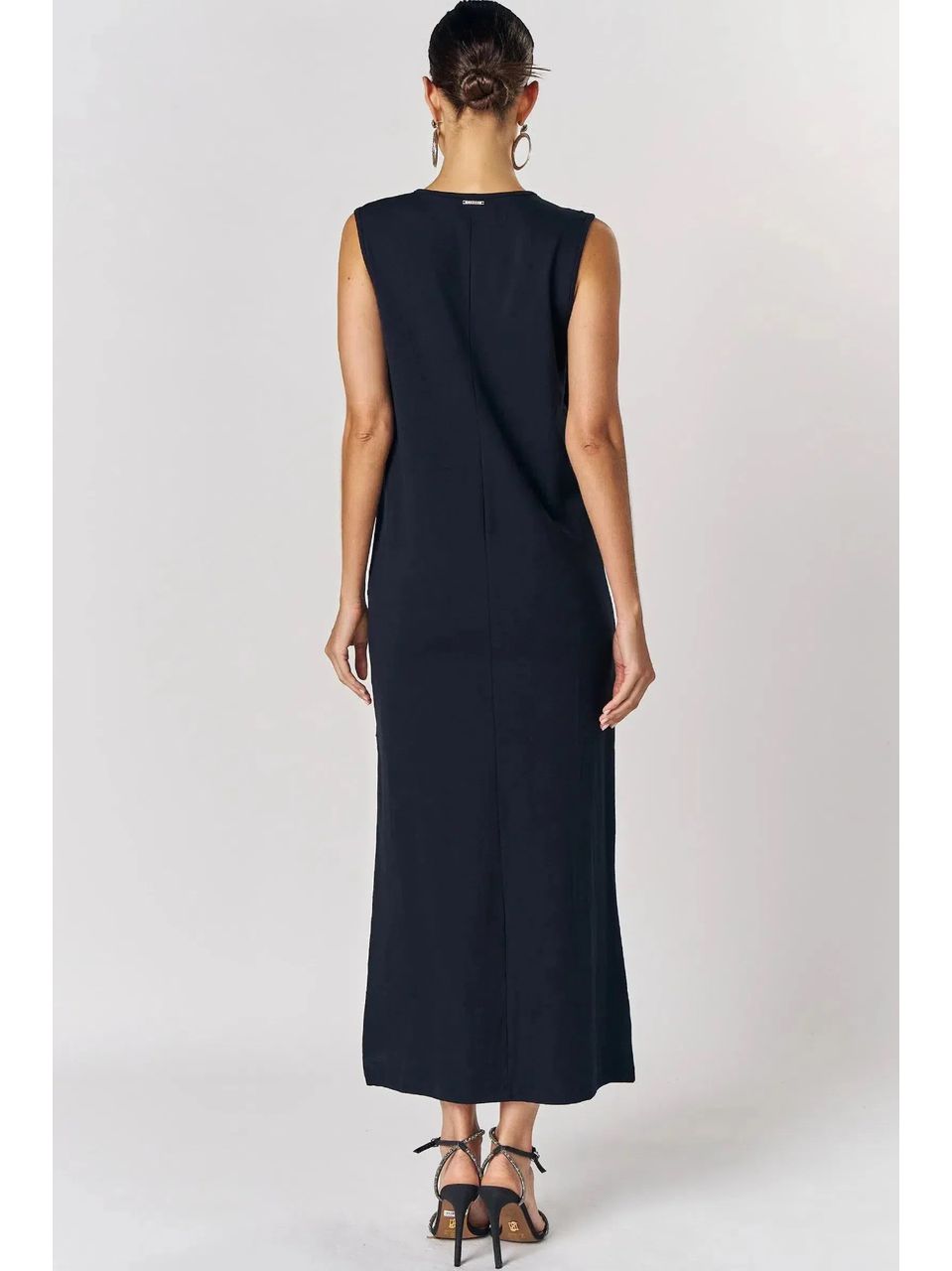 Vestido Maxi Midi em Molevisco 74486 Linzzi