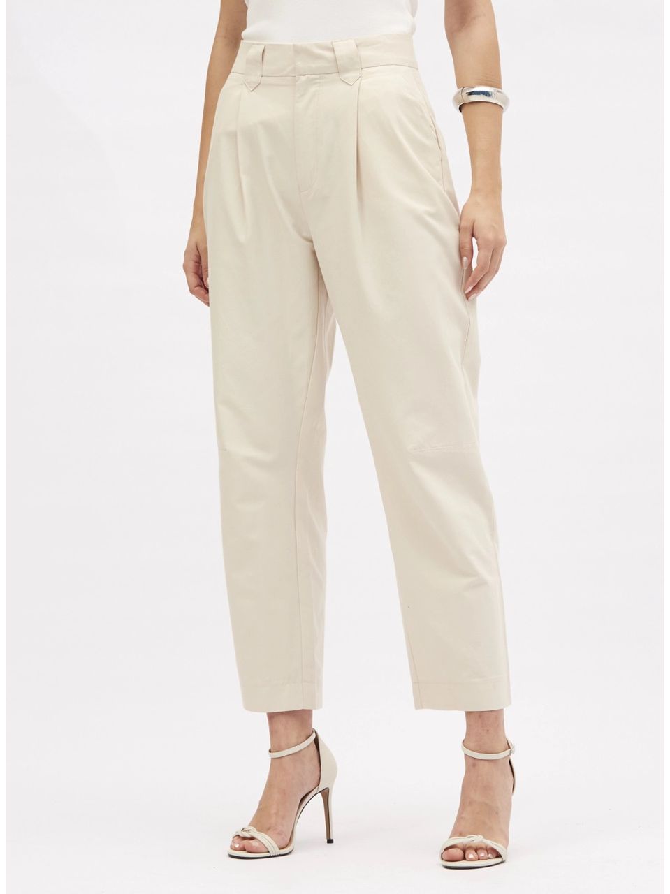 Calça Alfaiataria Carrot Com Pregas