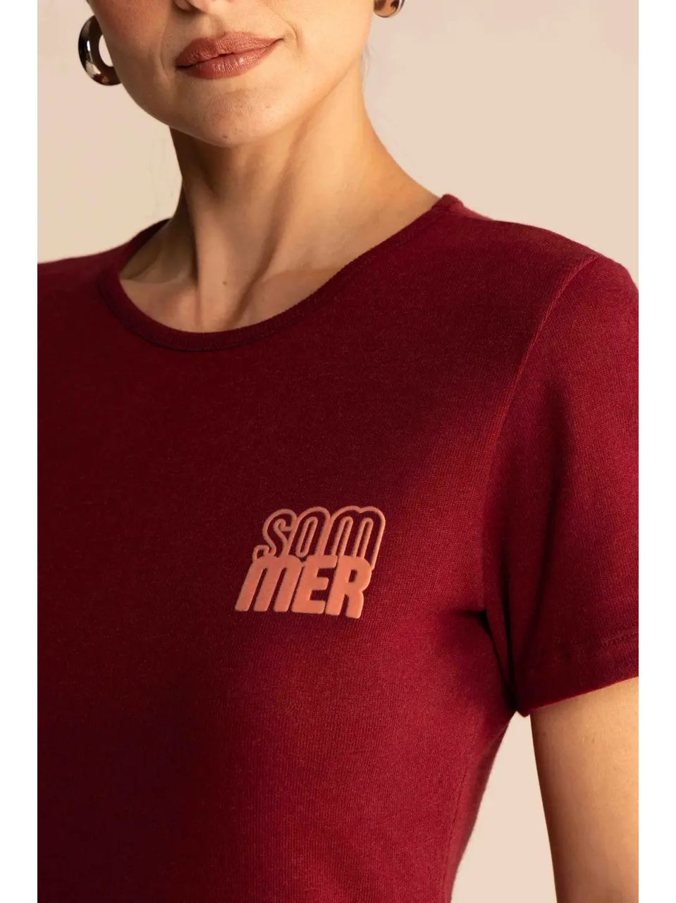 Camiseta Sommer Bordô Bloodstone