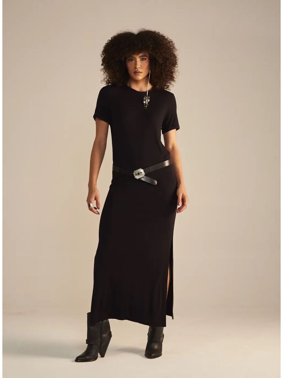 Vestido Midi Com Fenda Lateral Preto Sommer