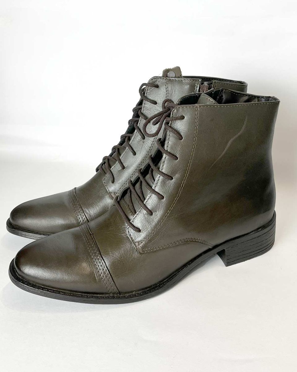 Bota Couro Oliva