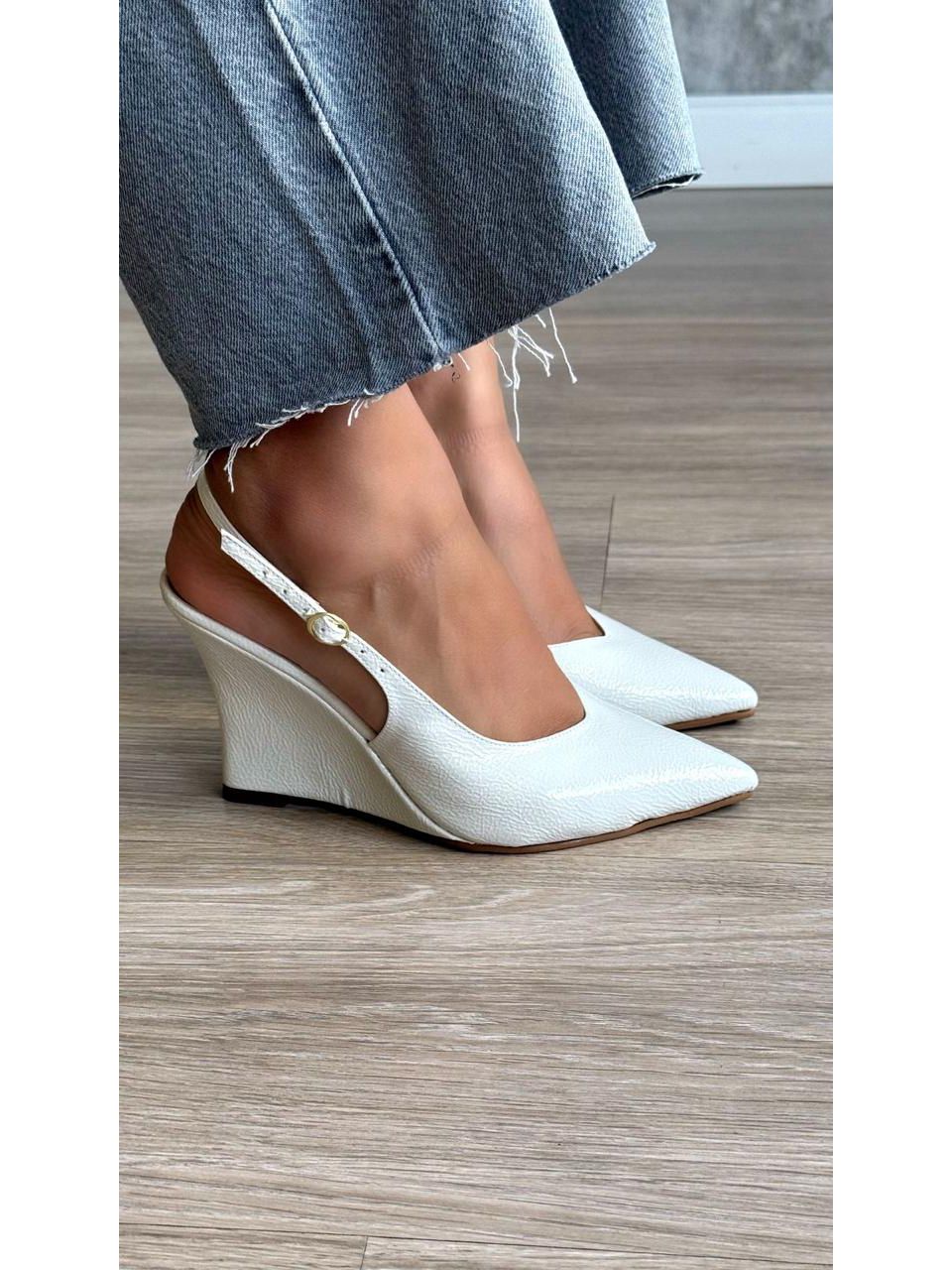 SCARPIN ESTELA OFF - 1352 - ALUZZA CALÇADOS