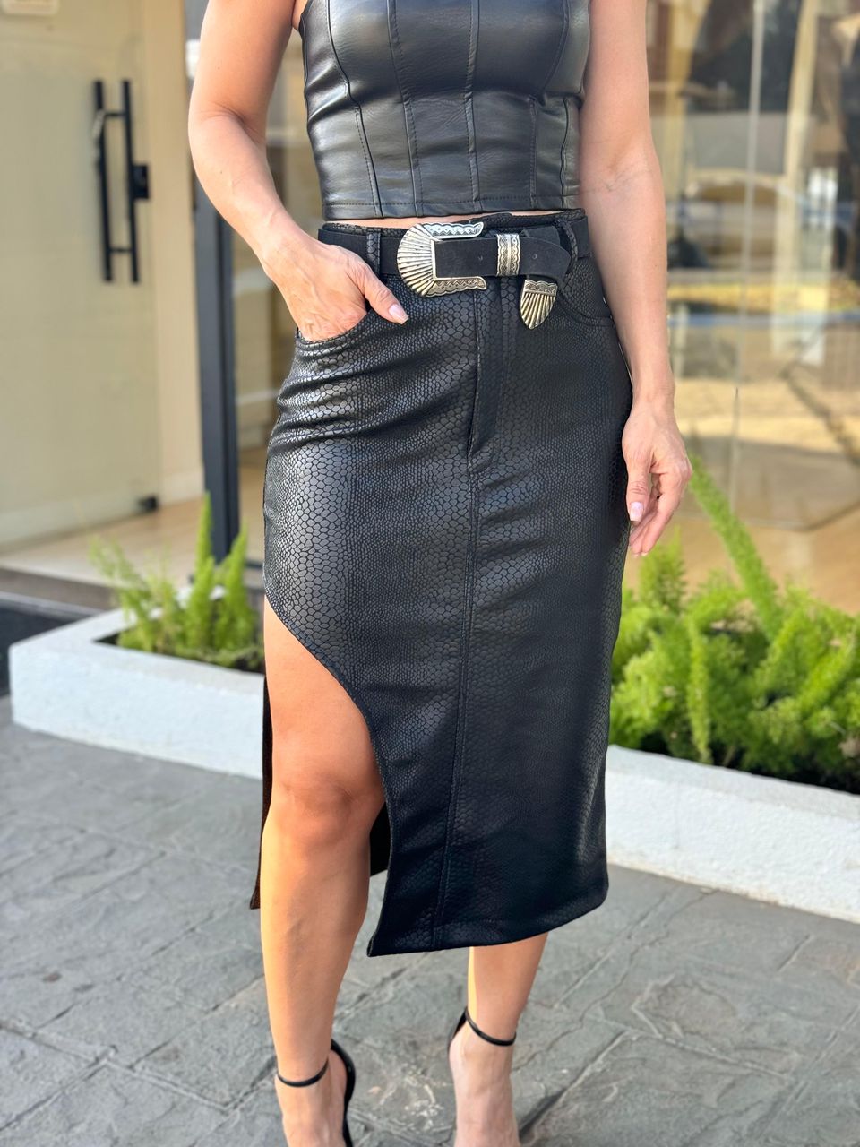Saia Suede Midi Duda Animale Preto