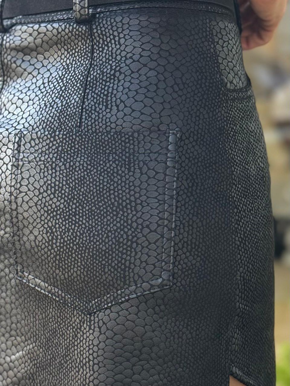 Saia Suede Midi Duda Animale Preto