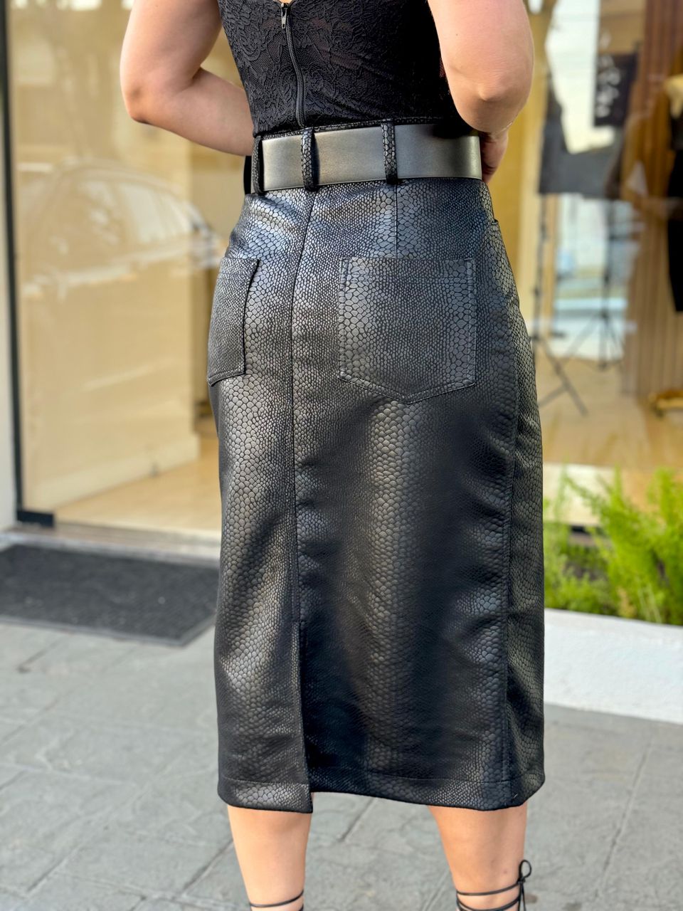 Saia Midi Suede Eduarda Animale Preto