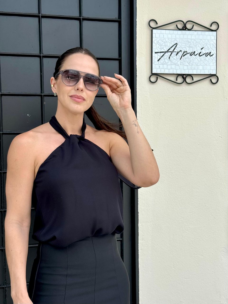 Blusa Ágatha Frente Única Preta