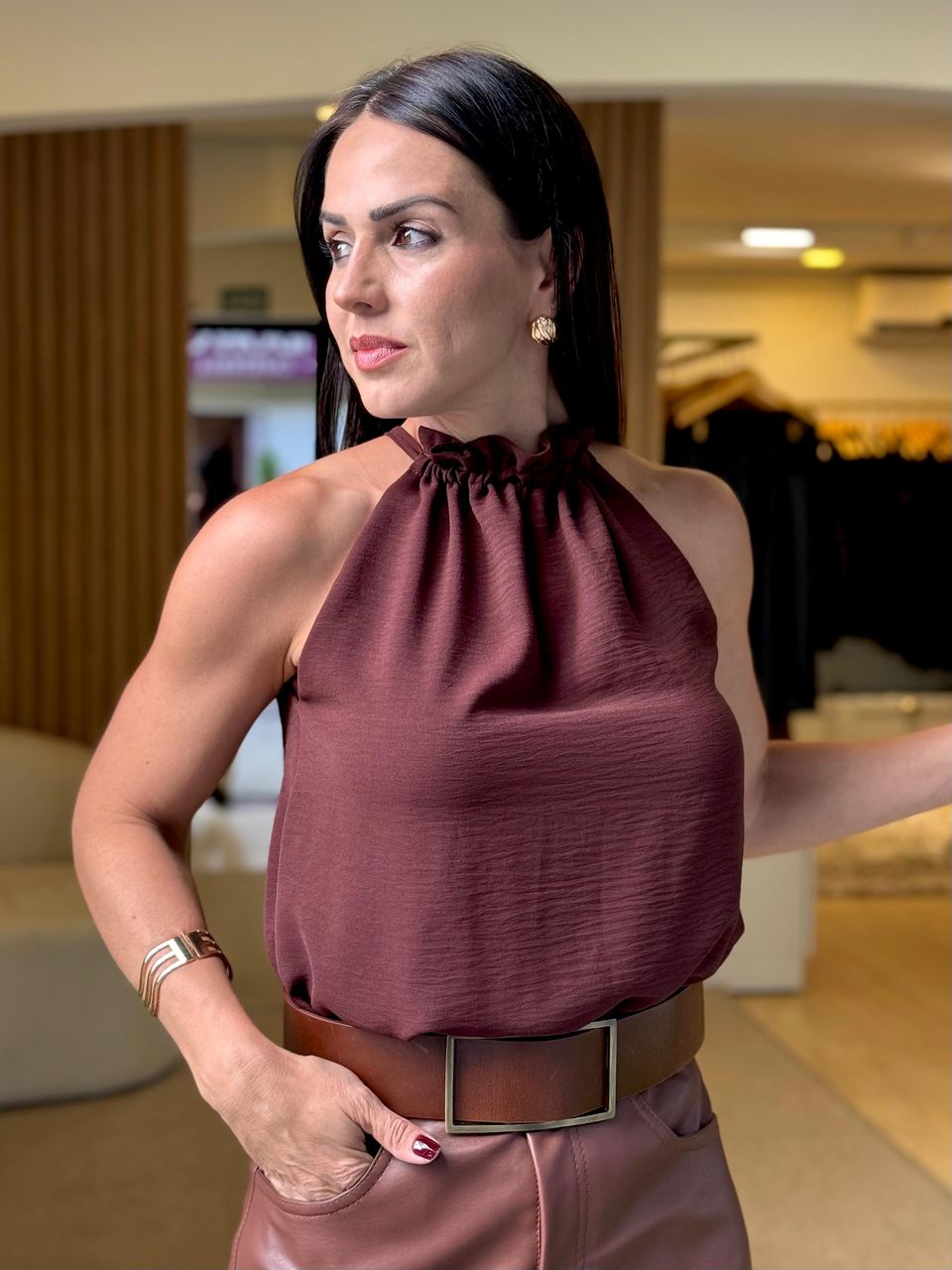 Blusa Crepe Marrom Georgina