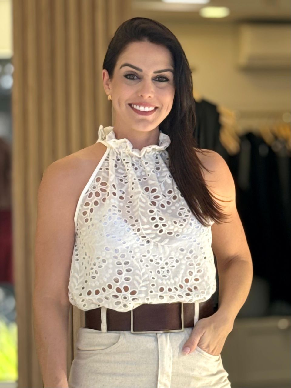 Blusa em laise Off White Zahra