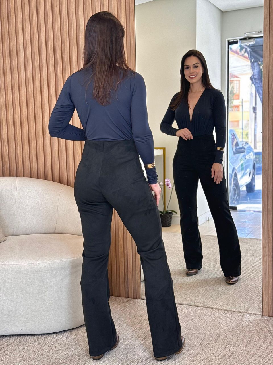 Calça Flare Suede Elizabeth Preta