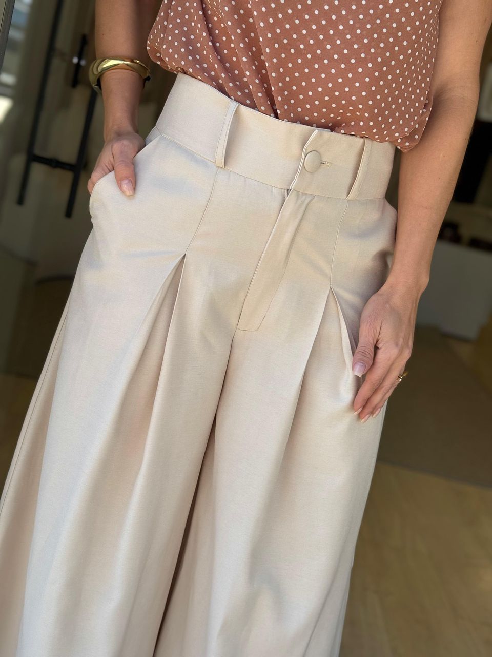 Calça Maxi Pantalona Areia Paola