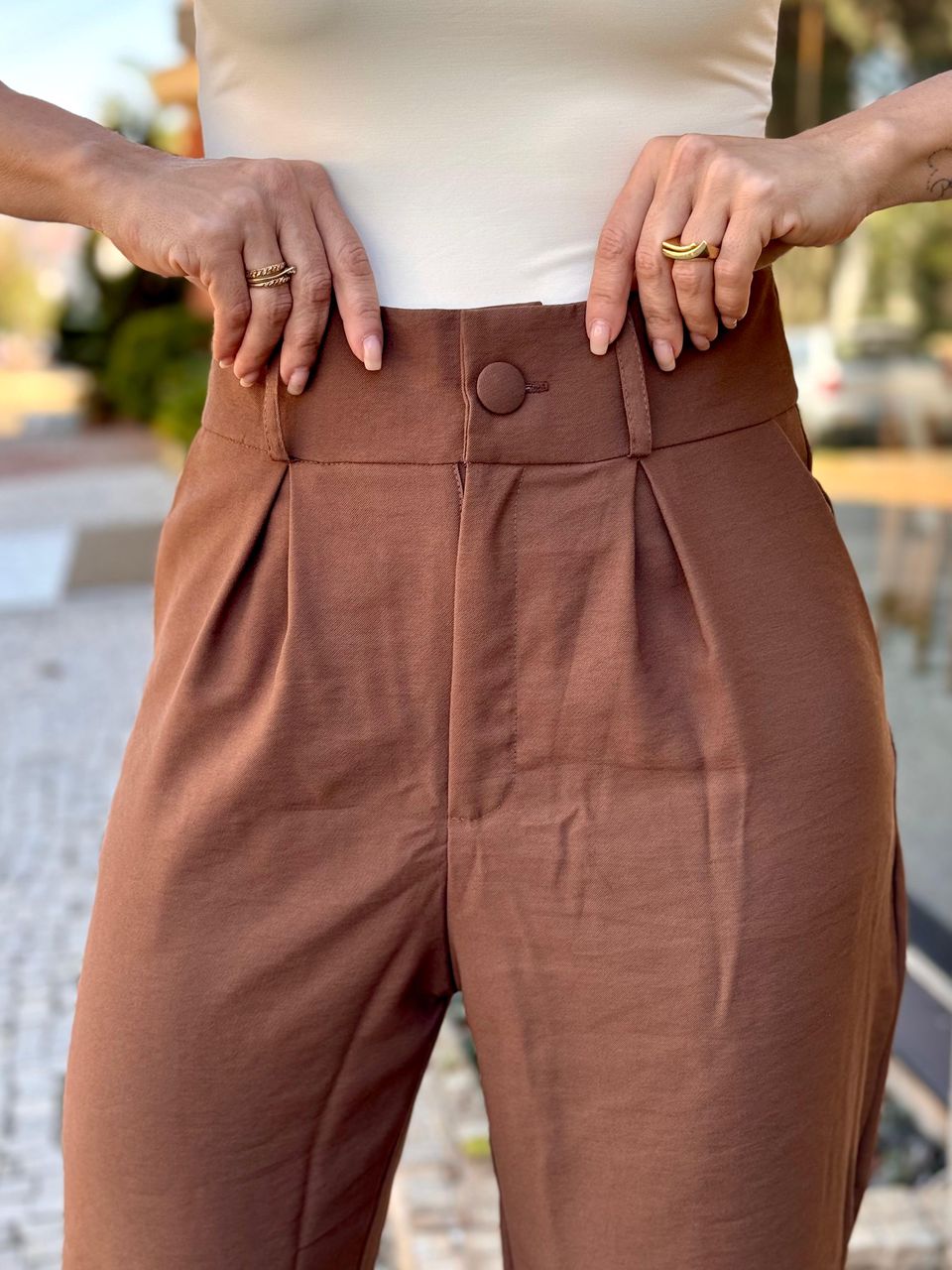 Calça Cenoura Nati Coffee