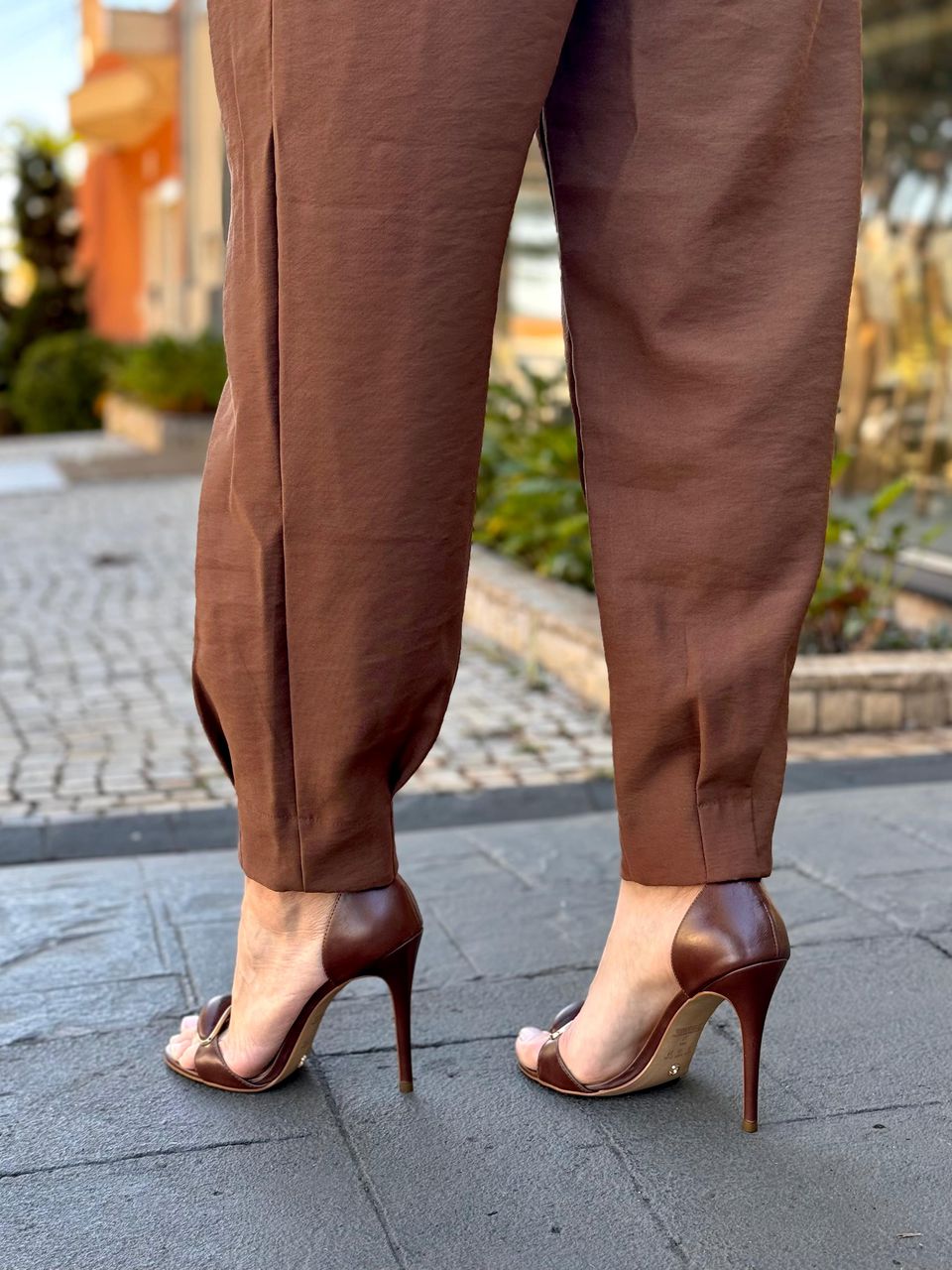 Calça Cenoura Nati Coffee