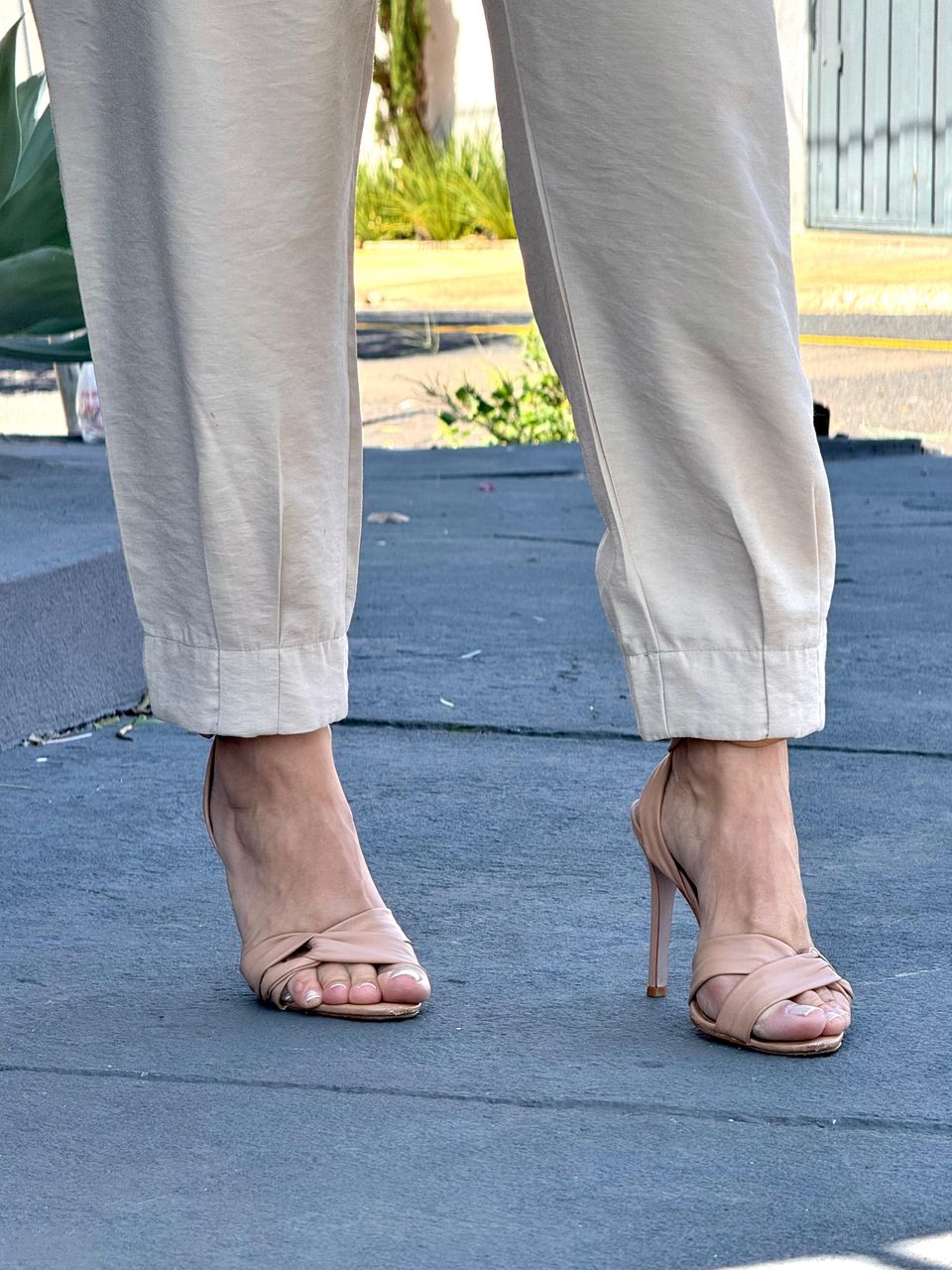 Calça Cenoura Areia Nati