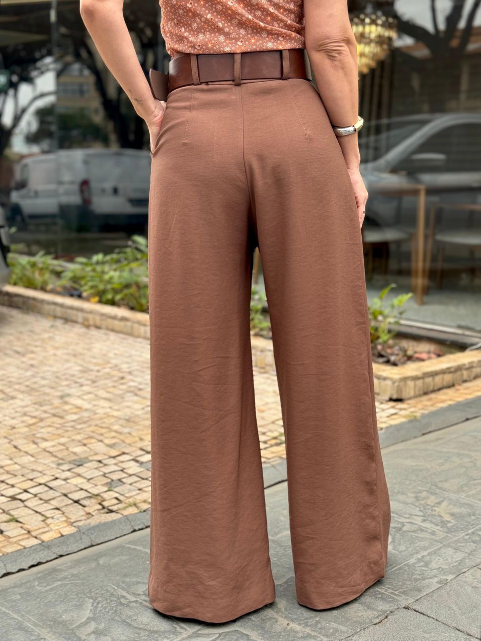 Calça Pantalona Coffee Paola