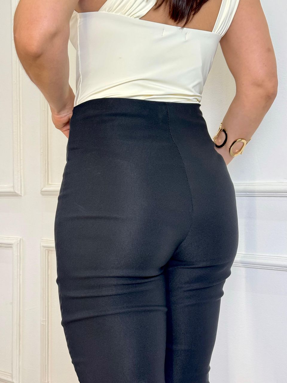Calça Skinny Alfaiataria Valentina Preta