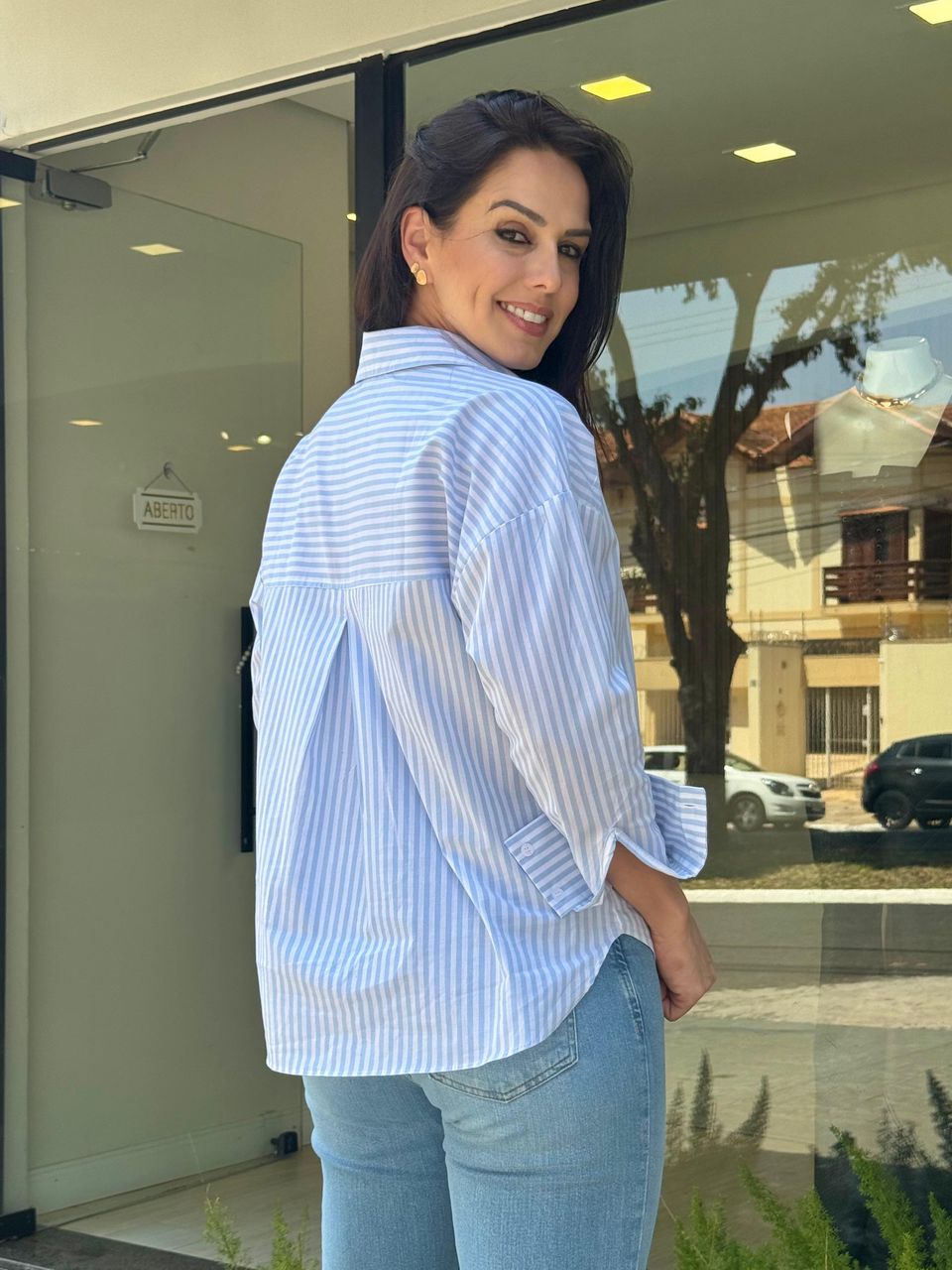 Camisa Listrada Azul em Tricoline