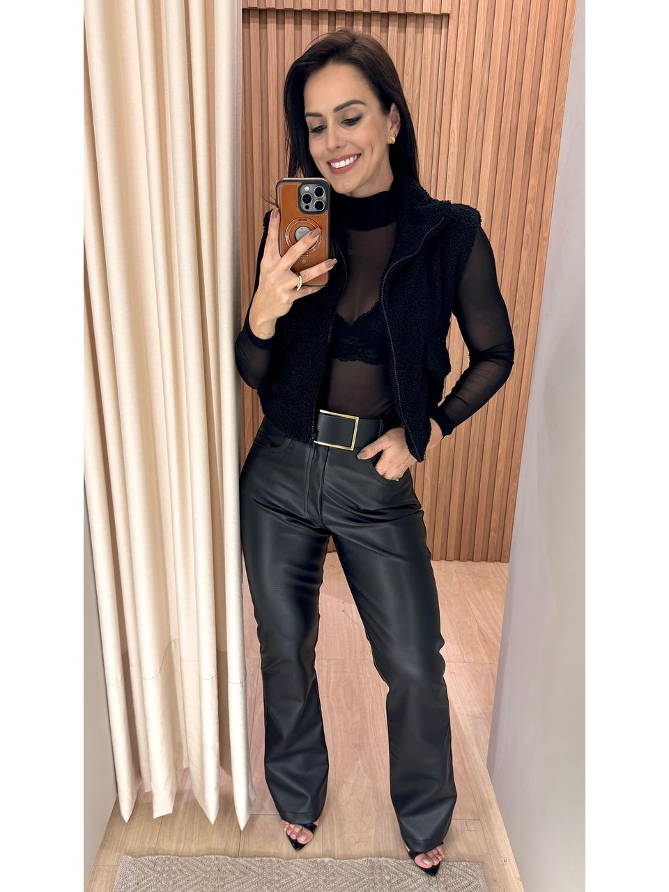 Colete Teddy Peluciado Preto
