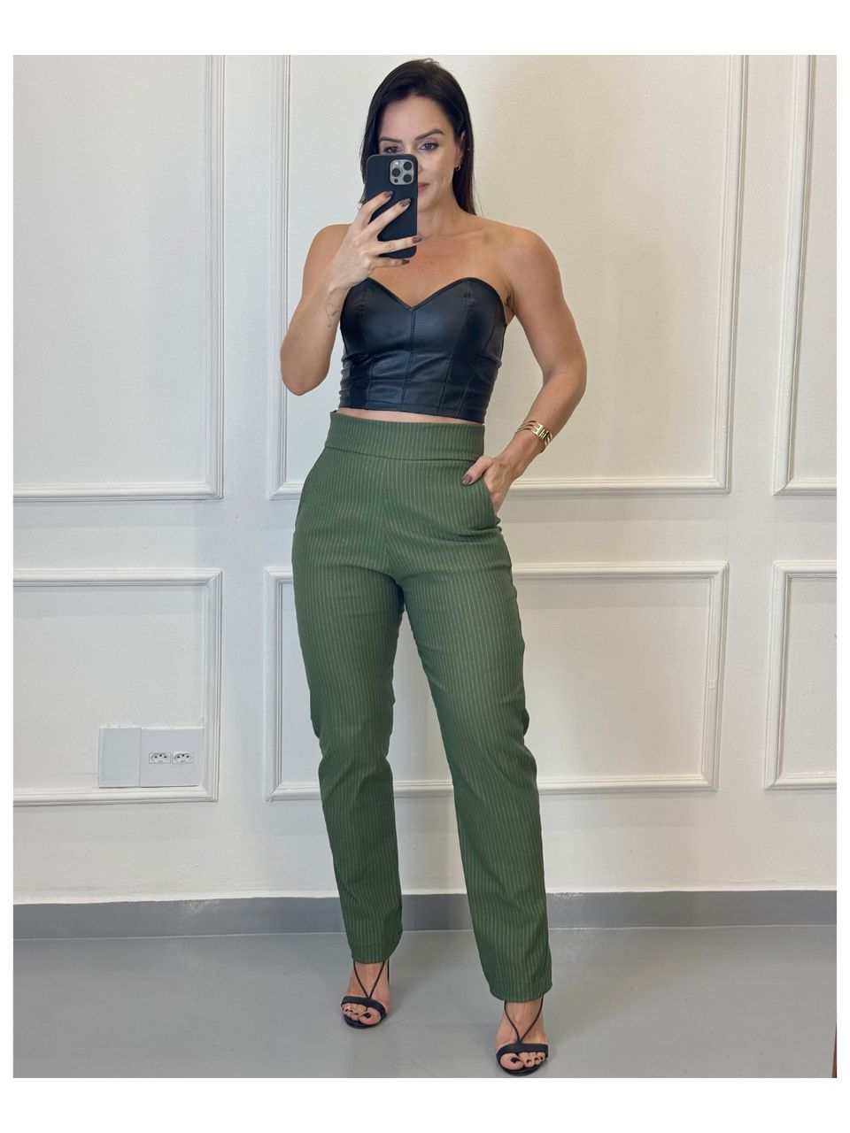 Calça Alfaiataria Risca De Giz Milão Verde Militar