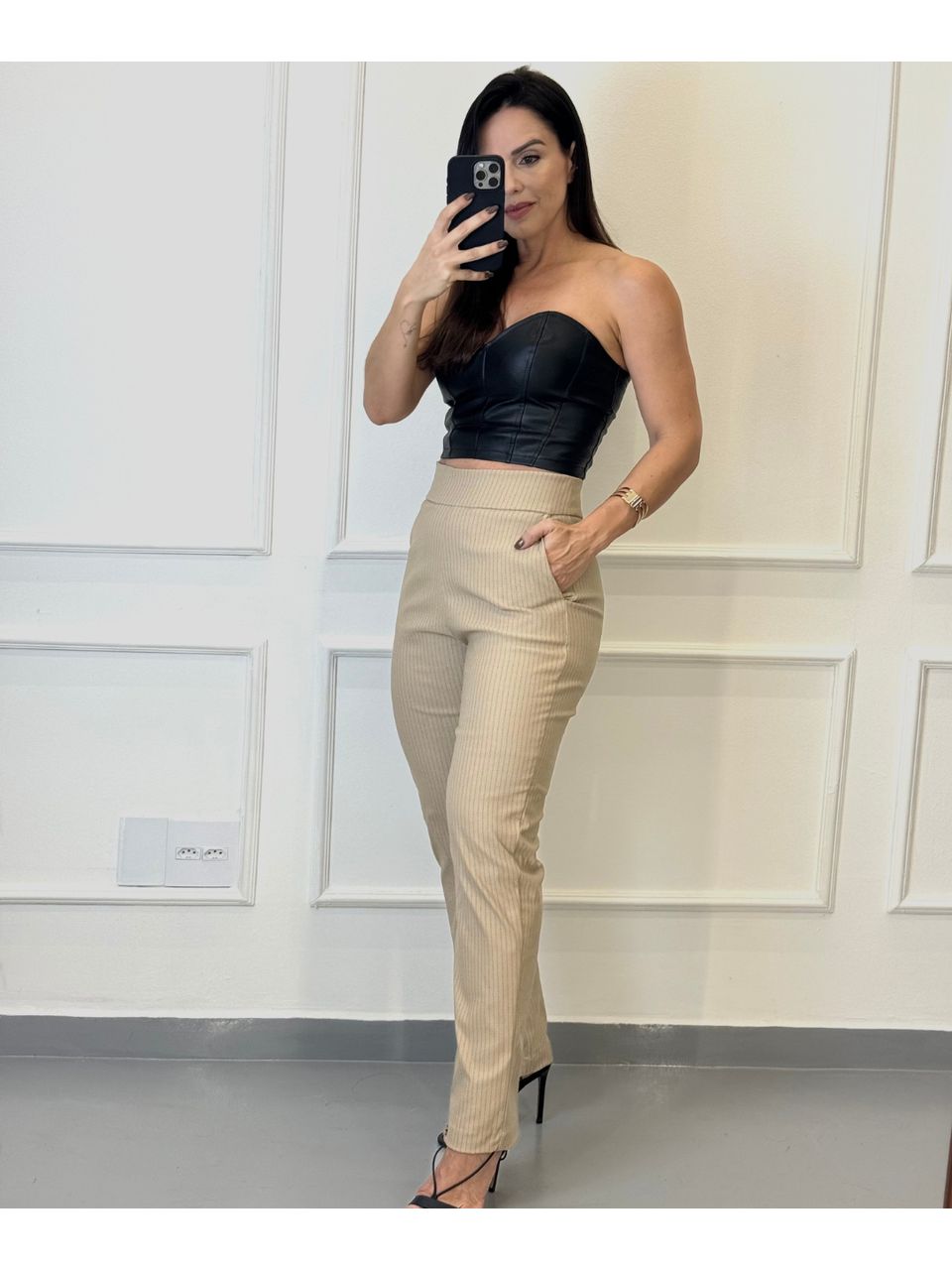 Calça Alfaiataria Risca De Giz Milão Nude