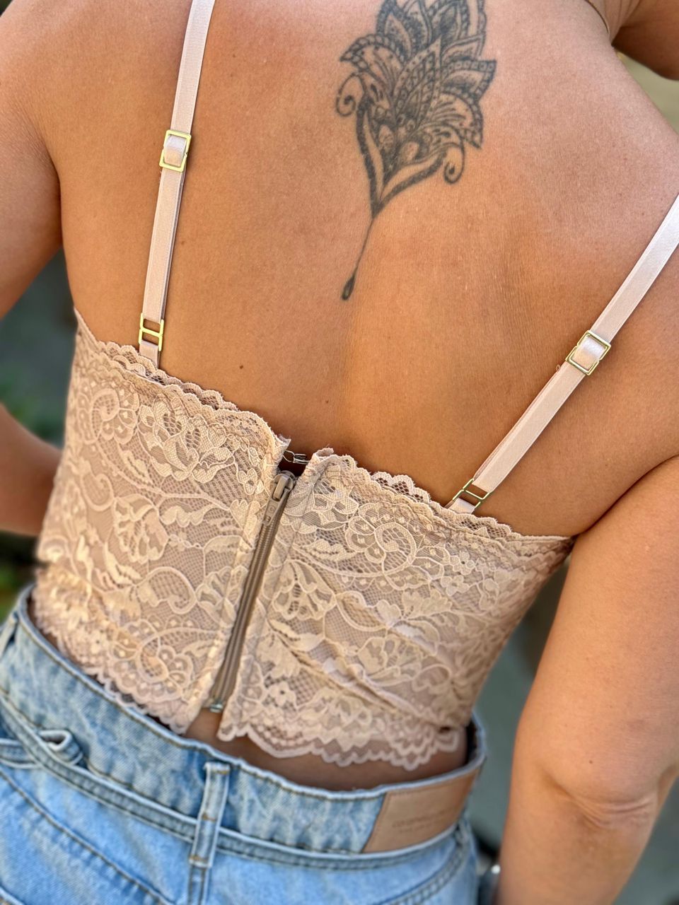 Corset em Renda com Poliamida Nude