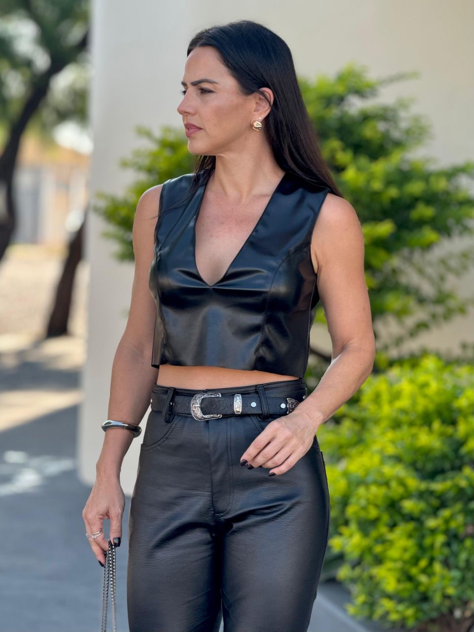 Cropped Courino Preto Nivea 