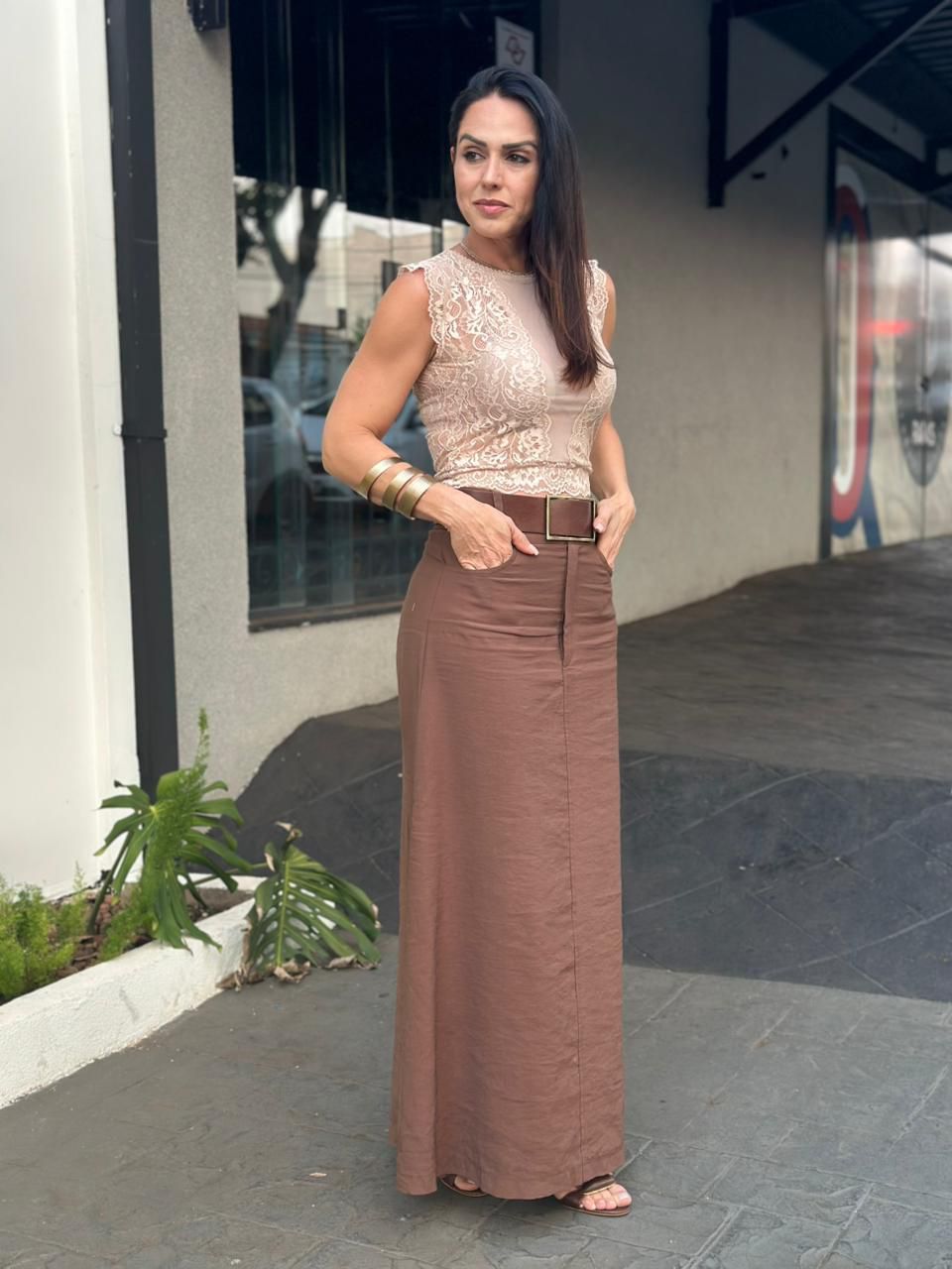 Cropped em tule e renda nude