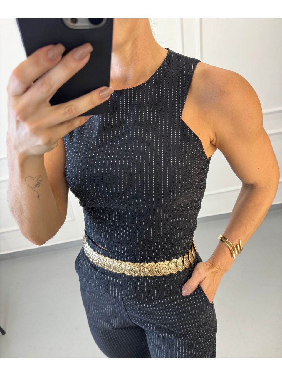 Cropped Alfaiataria Milão Risca de Giz Preto