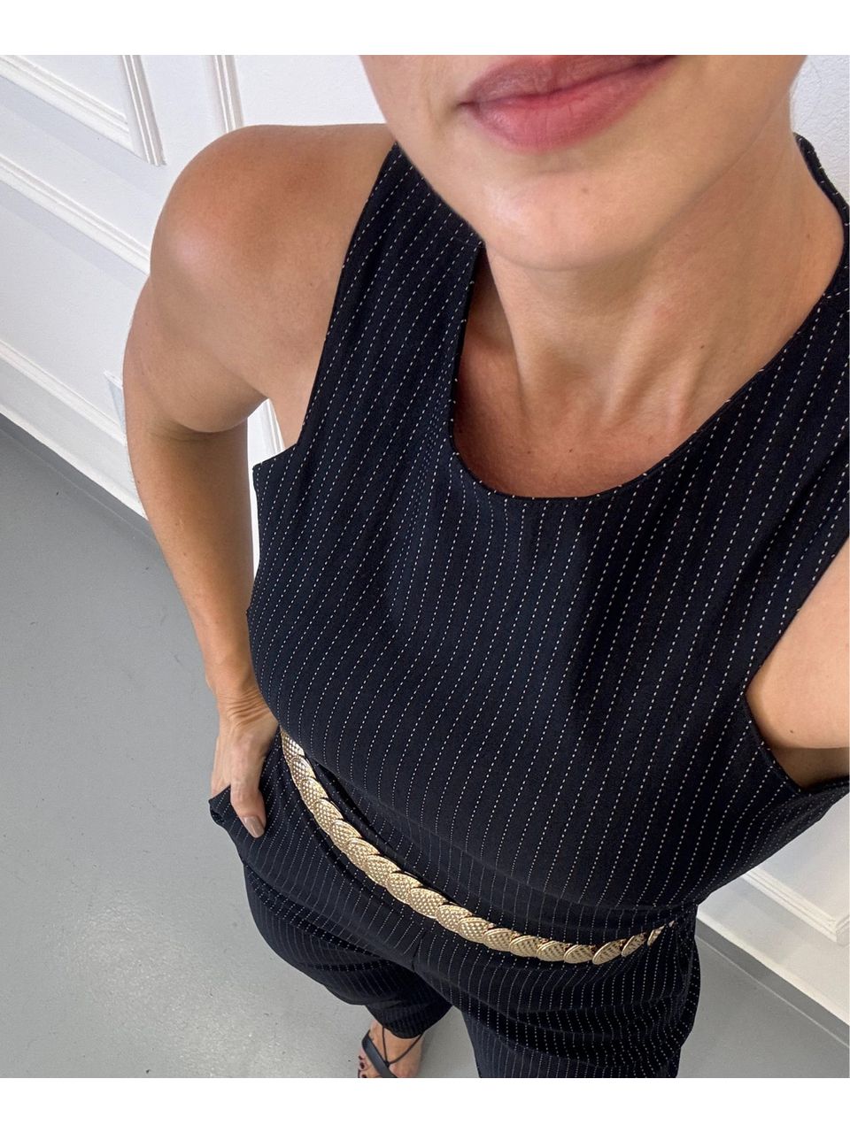 Cropped Alfaiataria Milão Risca de Giz Preto