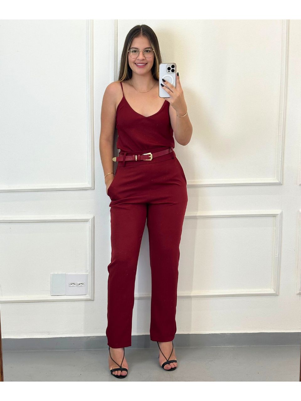 Calça Alfaiataria Victoria Red Cherry