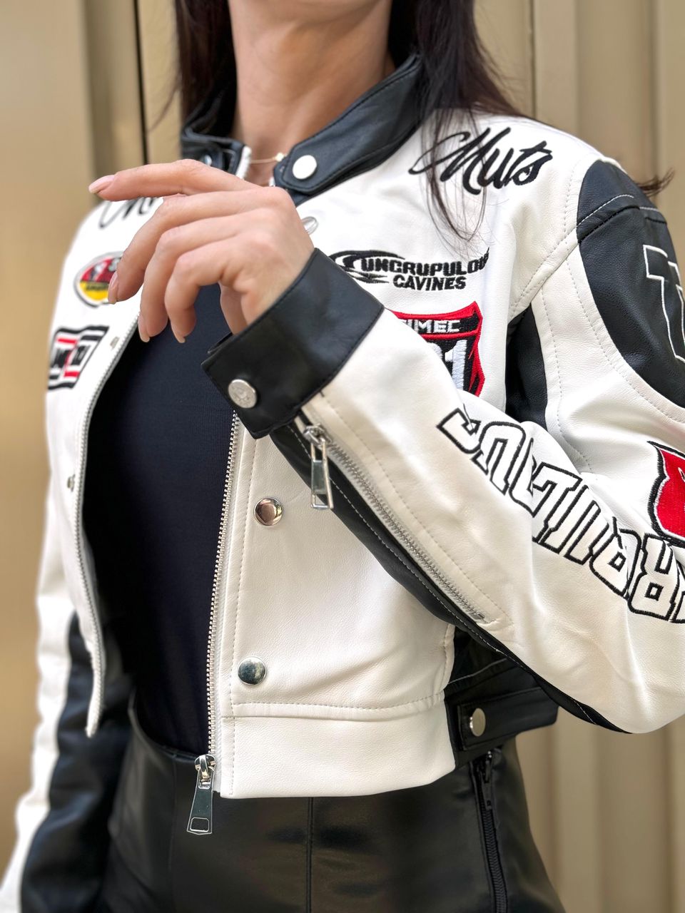Jaqueta Cropped Courino Speedy White/Black