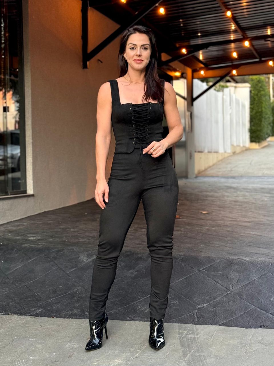 Calça Skinny Suede Elizabeth Preta