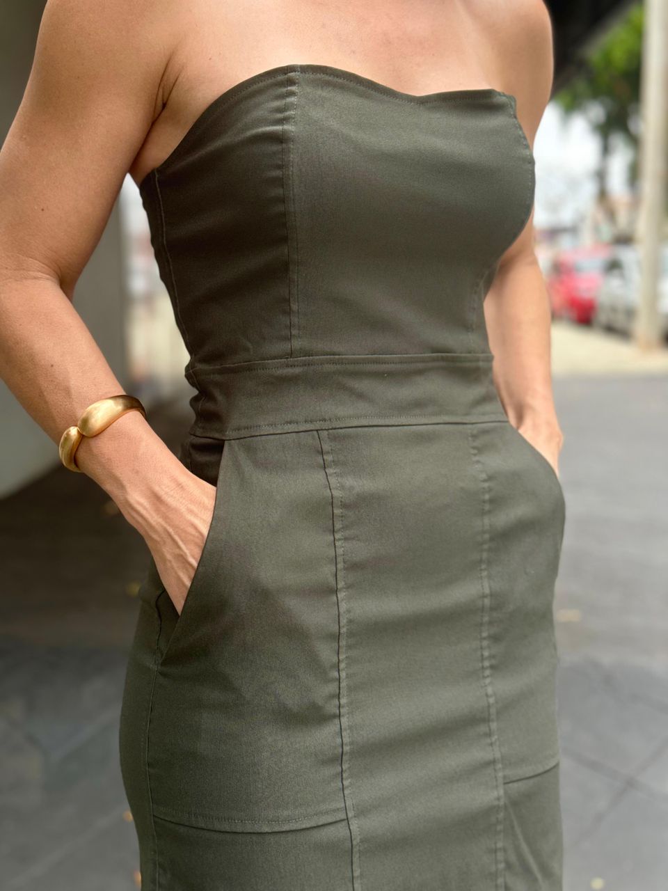 Vestido Tomara que Caia Alfaiataria Verde Oliva Dri
