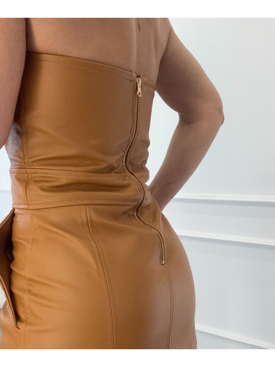 Vestido Tomara que Caia Courino Dri Ferreira Caramelo
