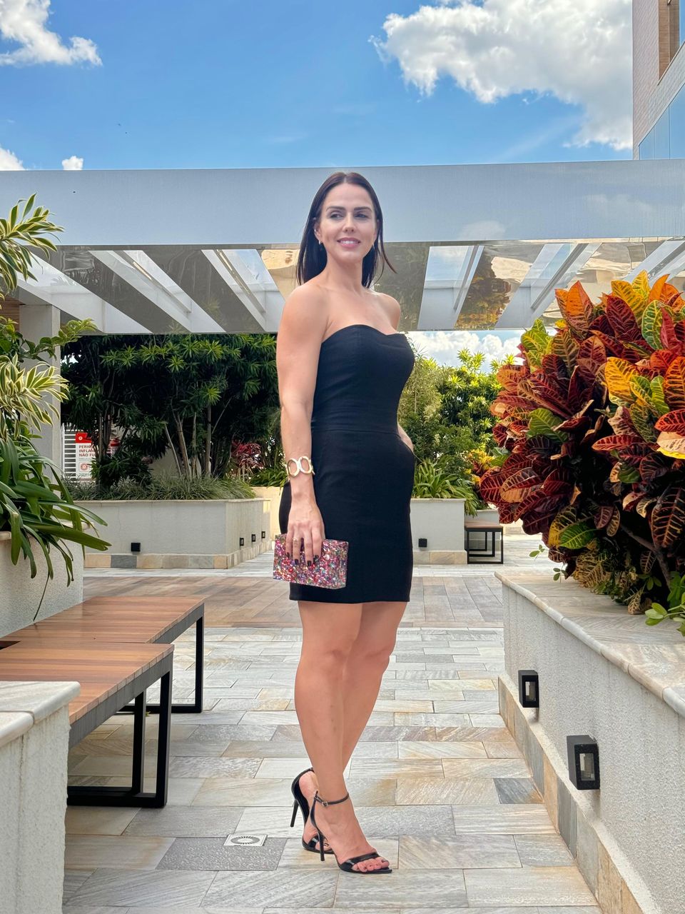 Vestido Tomara que Caia Alfaiataria Dri Preto