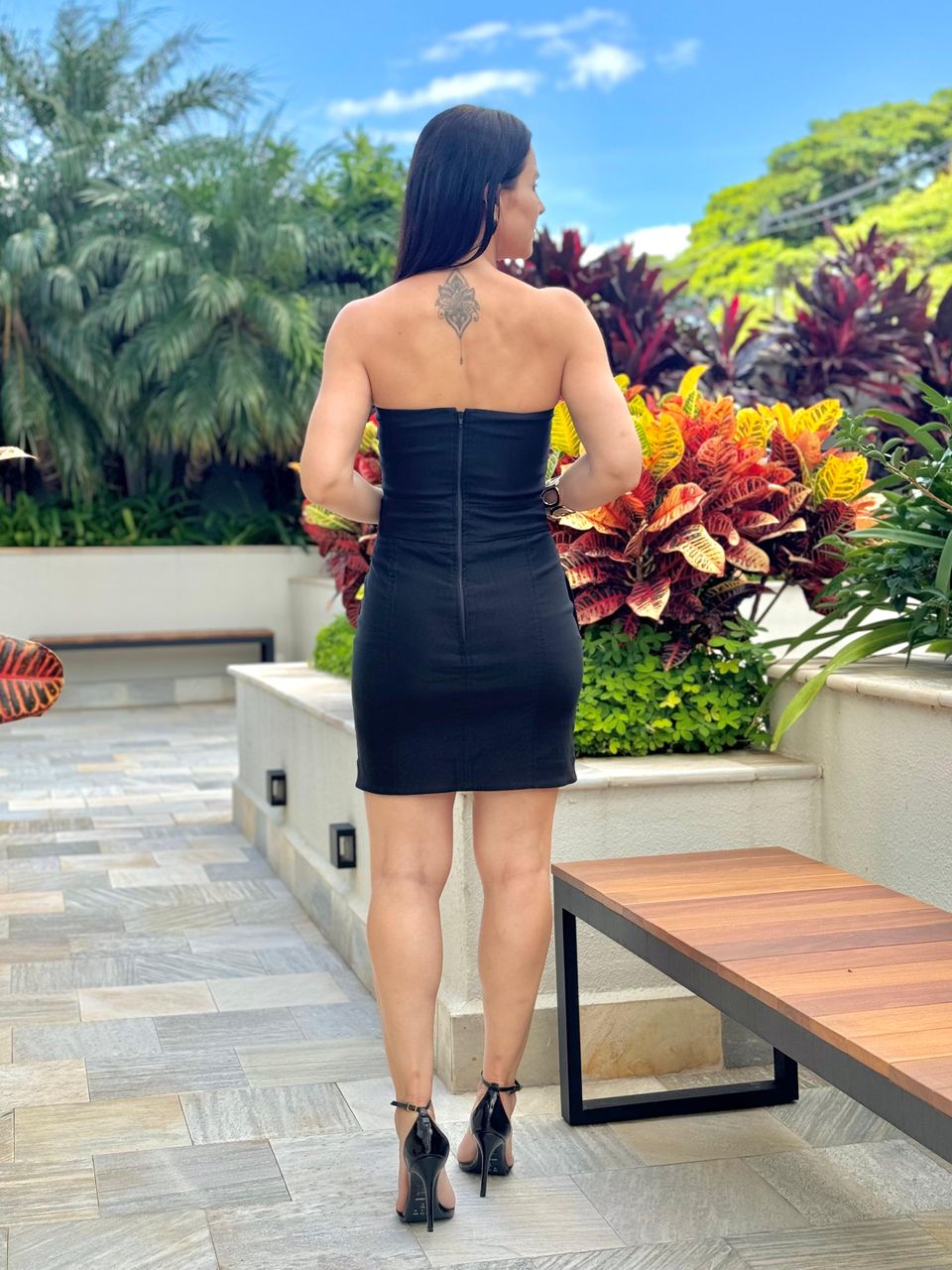 Vestido Tomara que Caia Alfaiataria Dri Preto