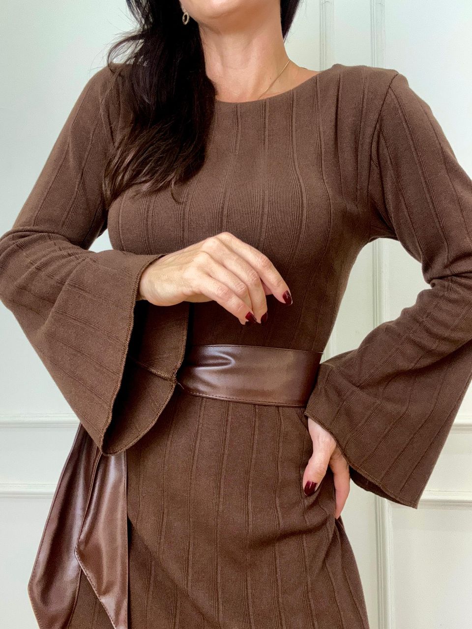 Vestido Manga Longa Flare Evasê Hannah Marrom