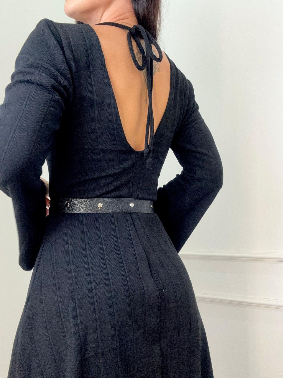 Vestido Manga Longa Flare Evasê Hannah Preto