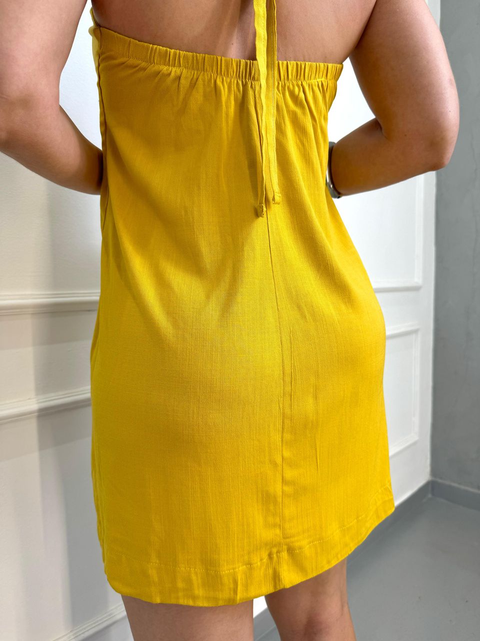 Vestido Curto Viscolinho Lala Mostarda