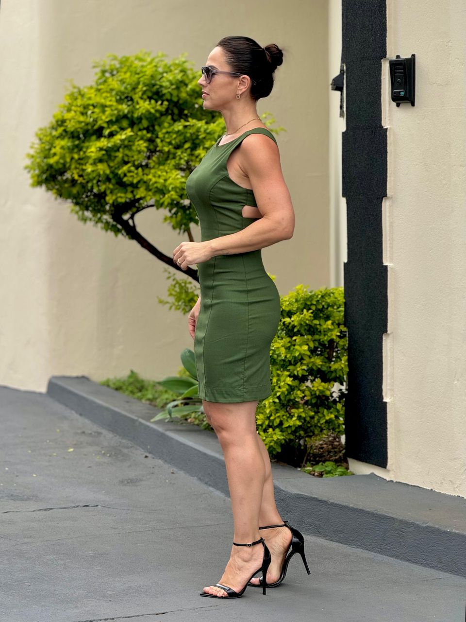 Vestido Curto Luciana Verde Militar 