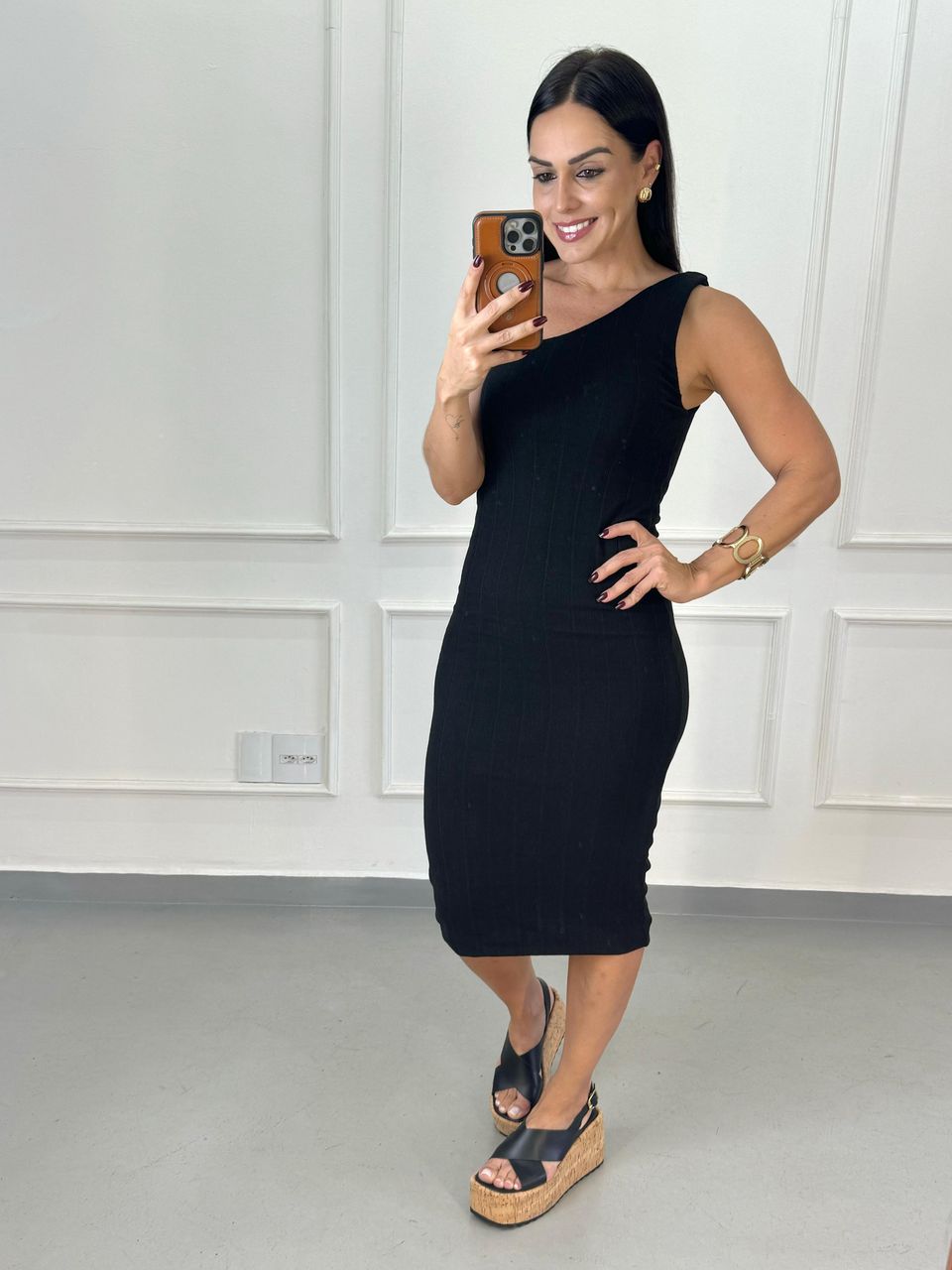 Vestido Midi Tubinho Nula Manga Manuella Preto - Arpaia