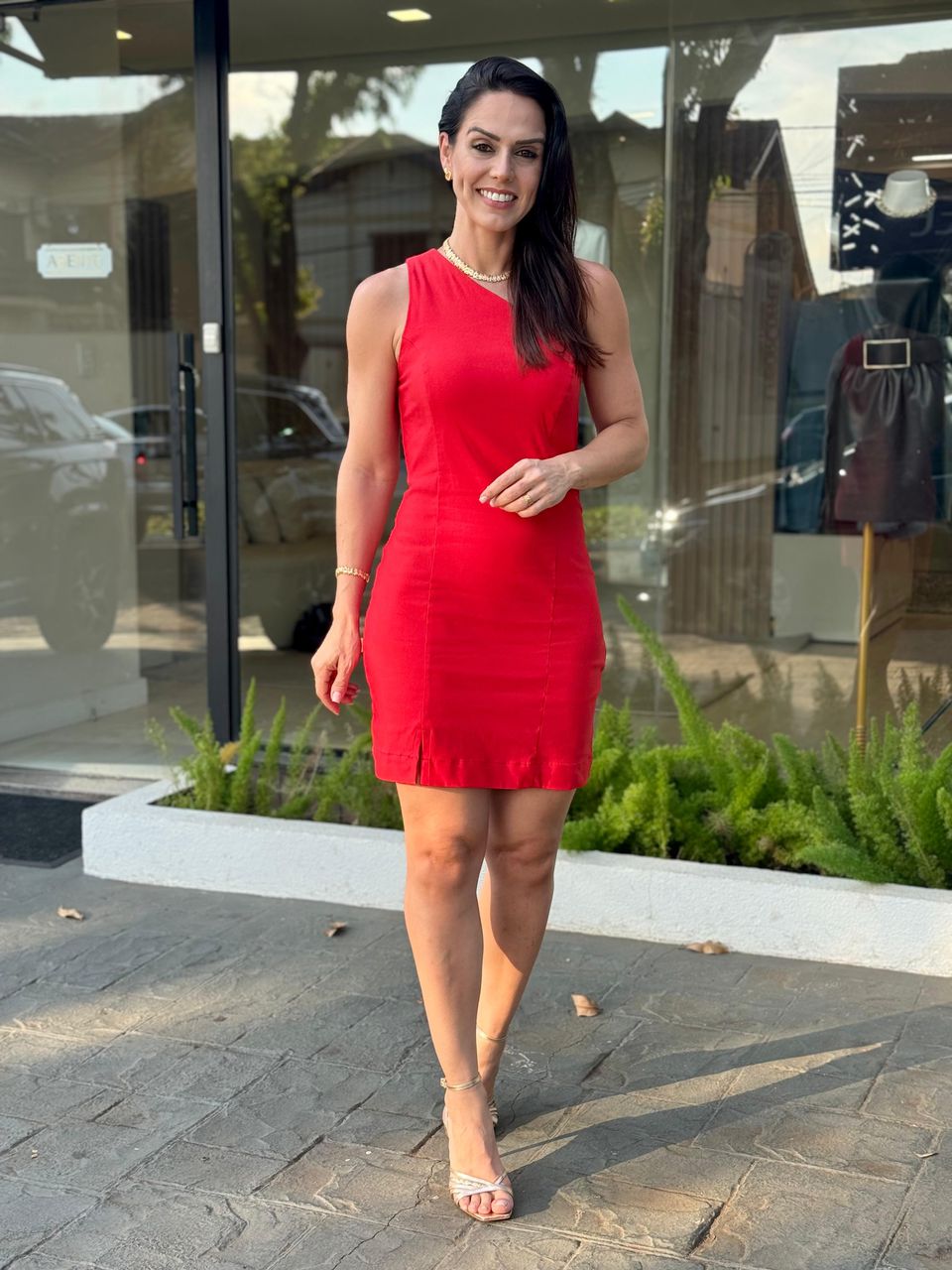 Vestido Curto Nula Manga Romana Vermelho - Arpaia