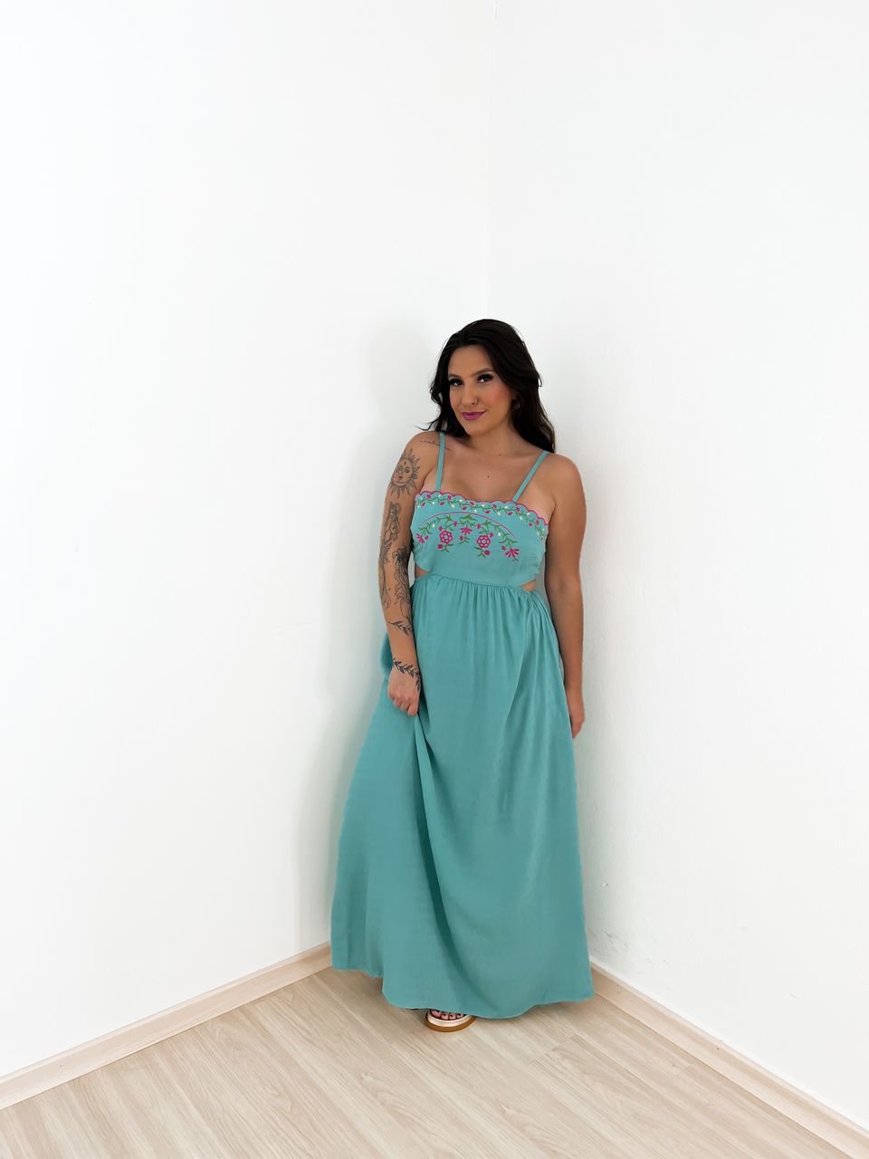 VESTIDO LAVINIA BORDADO AZUL