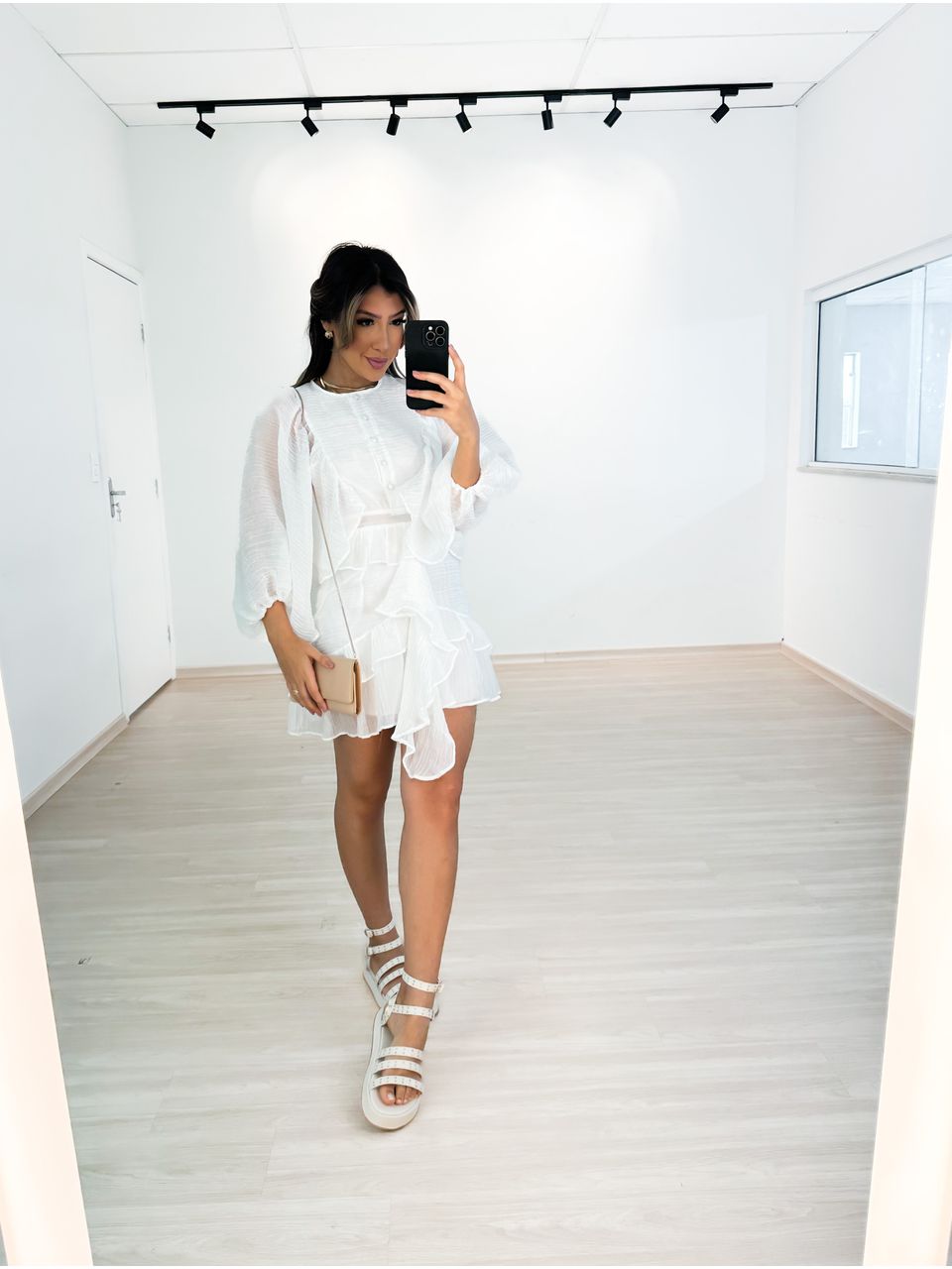 VESTIDO LOREN CINTO OFF