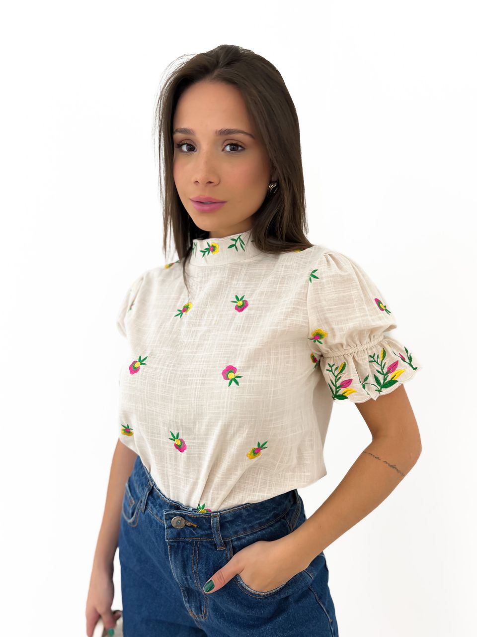 BLUSA FLORA BORDADA NUDE - 0042630049 - CAROLLA FERRARO