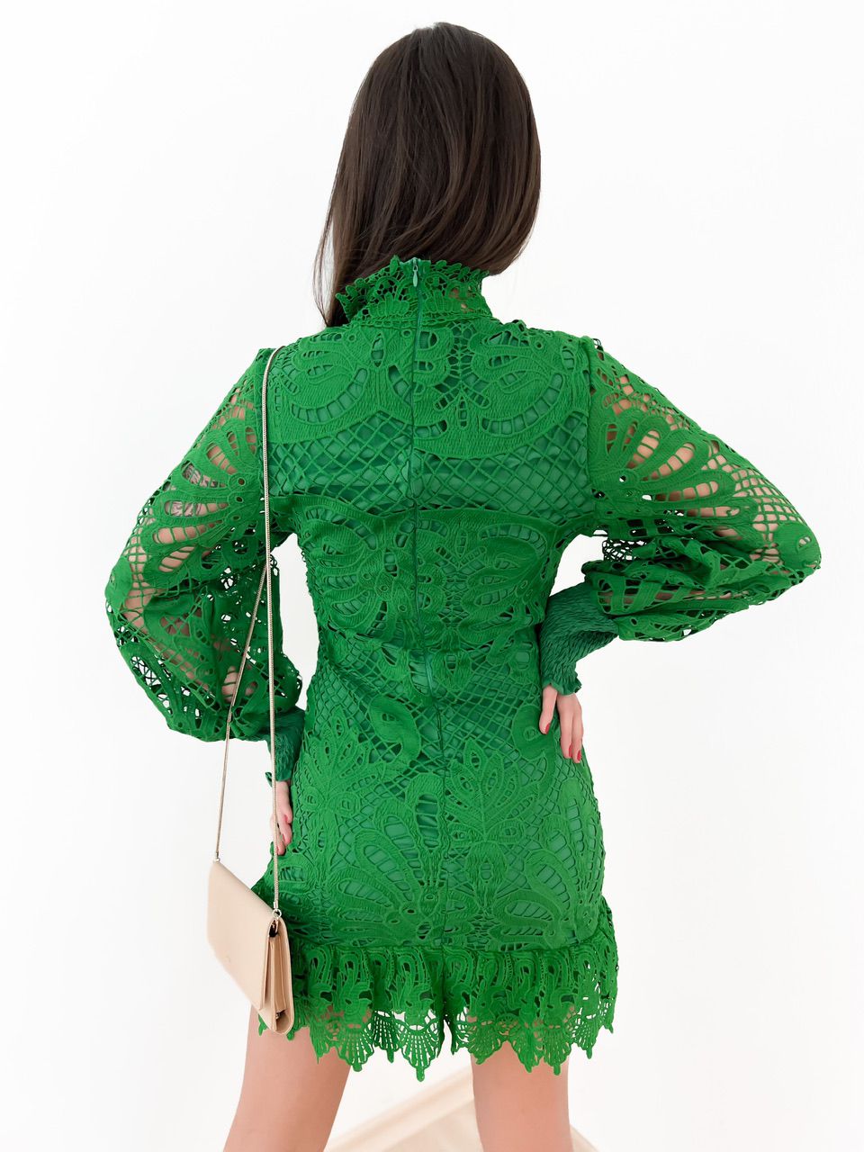 VESTIDO RENDA VERDE
