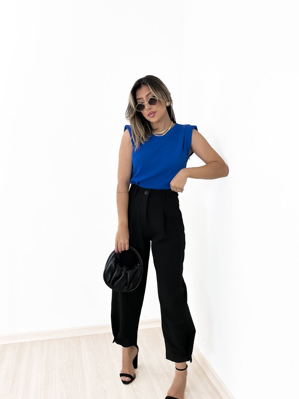 CALÇA TAILA ALFAIATARIA Preta