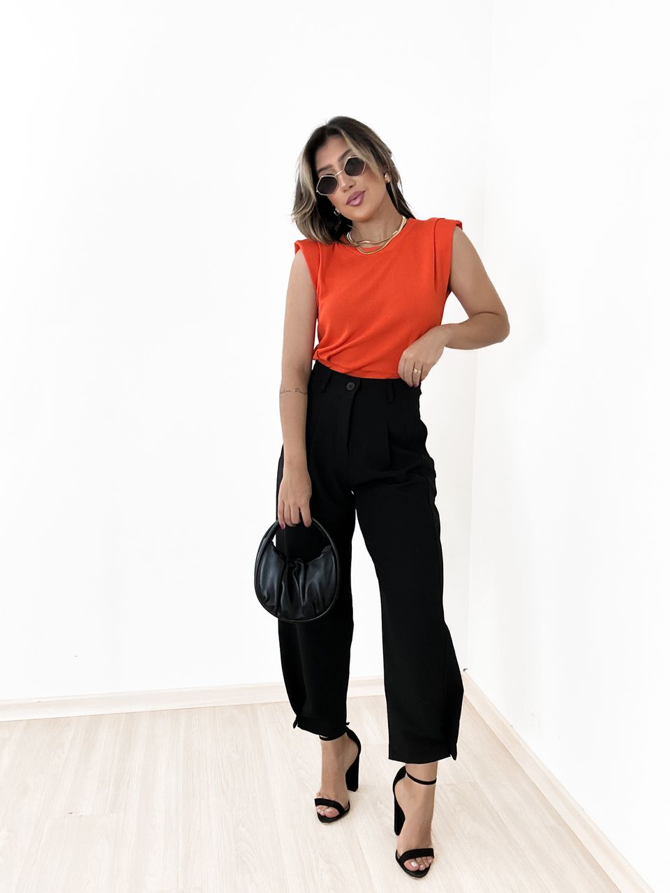 CALÇA TAILA ALFAIATARIA Preta