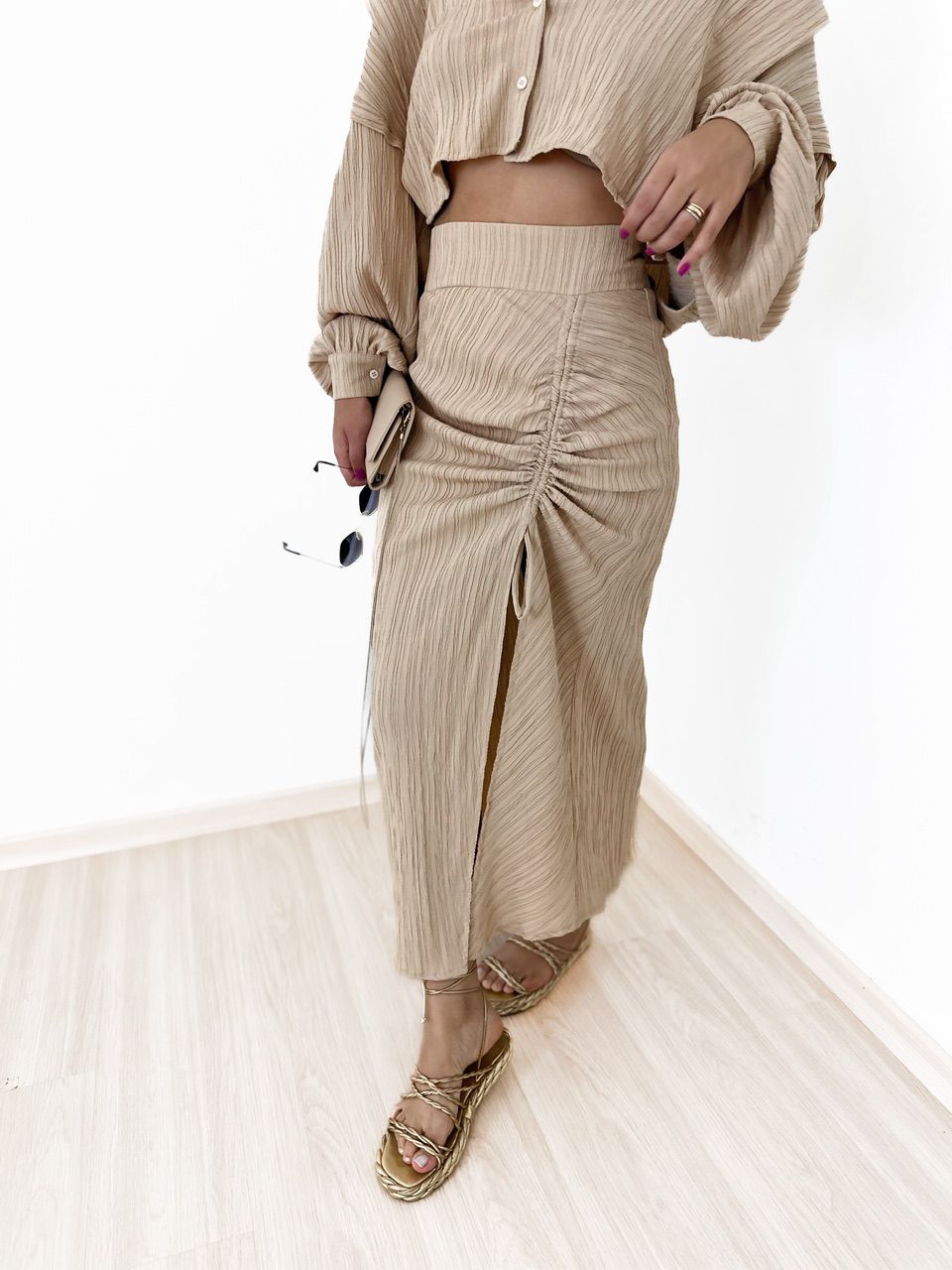 saia midi fenda cf Nude